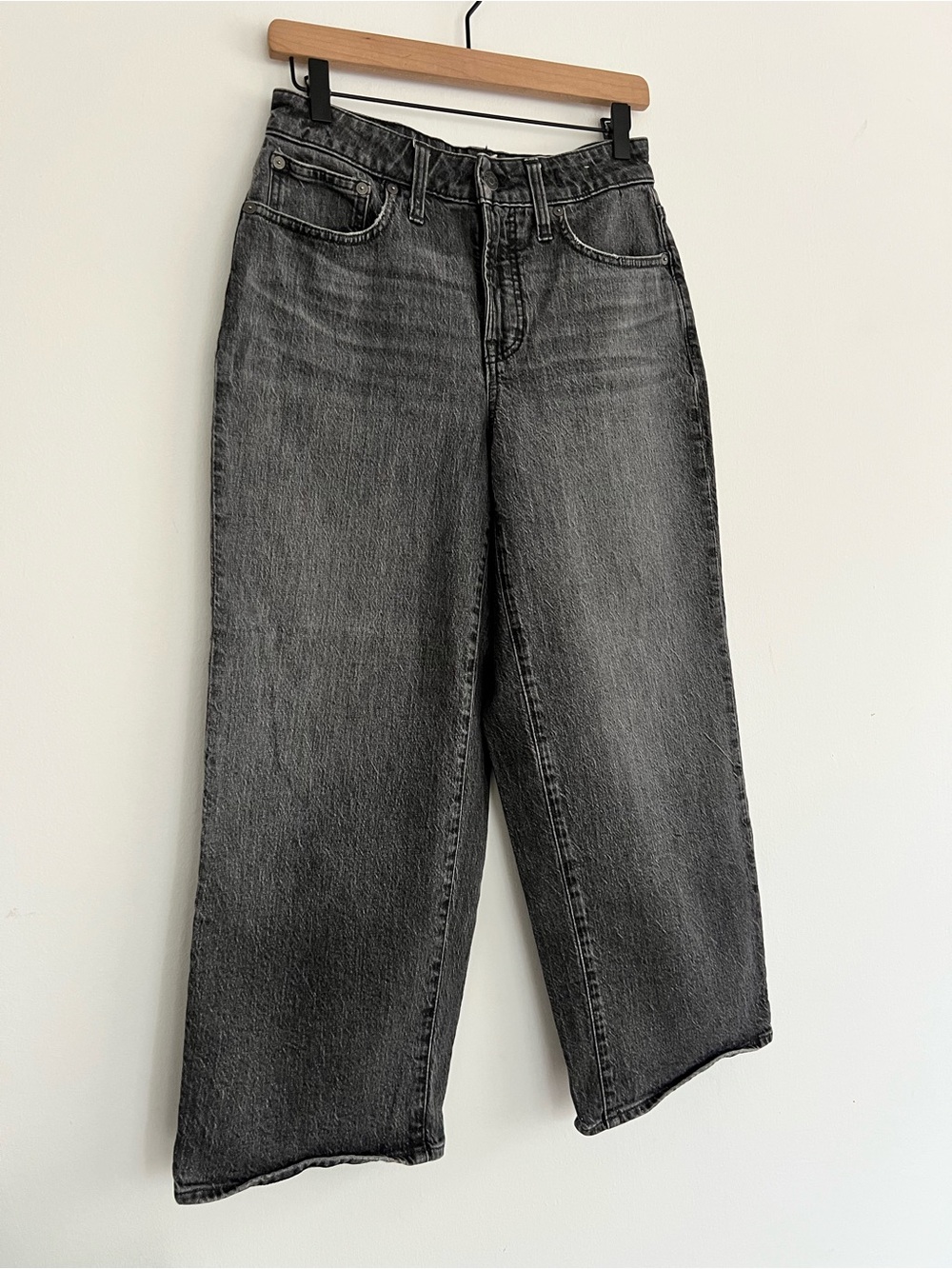Madewell THE CURVY PERFECT VINTAGE
WIDE-LEG CROP Jean - Washed Charcoal Gray